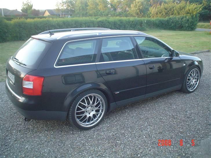 Audi A4 2.5 V6 TDI Avant billede 4