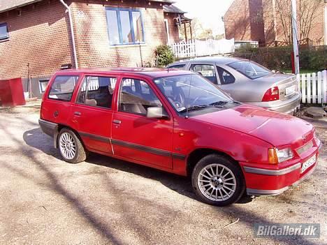 Opel Kadett E Caravan1.6 solgt billede 3