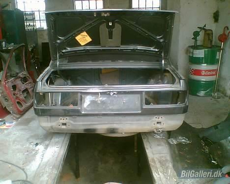 BMW 327i eta solgt billede 18