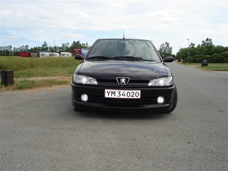 Peugeot 306 gti [SOLGT] - 6000k i nærlys og 8000k i tågelys:) billede 4