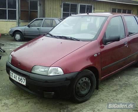 Fiat Punto SOLGT 30.07.07 - Som den så ud da jeg fik den...!! billede 11