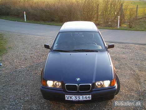 BMW 318 TDS Solgt! billede 5