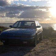 Mazda 323F BG