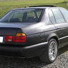 BMW E32 735i ex