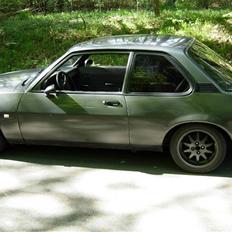 Opel ascona b 2,2