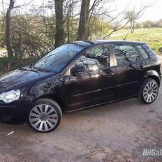 VW Polo V 9N3 (SOLGT)