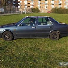 Lancia thema ---til salg---