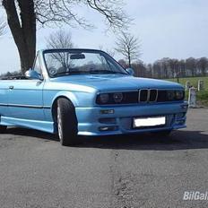 BMW 325i cabriolet (solgt)