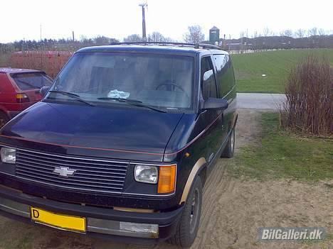 Chevrolet Astro van *R.I.P* - Har sin småfejl men det er en amerikaner ;´) billede 2