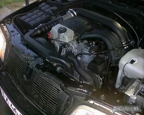 Mercedes Benz C250 - Das kraftwerk. billede 13