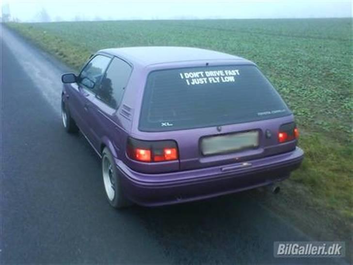 Toyota Corolla 1.3 #TOTALSKADET# billede 4