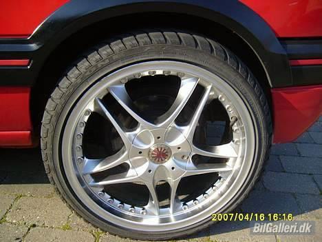 Peugeot 205 1,9 gti solgt billede 9