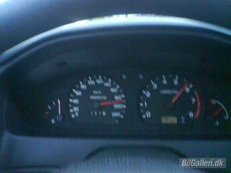 Nissan Almera 1.6 SR 16V ~Gone~ - <3 Tyske motorveje billede 2