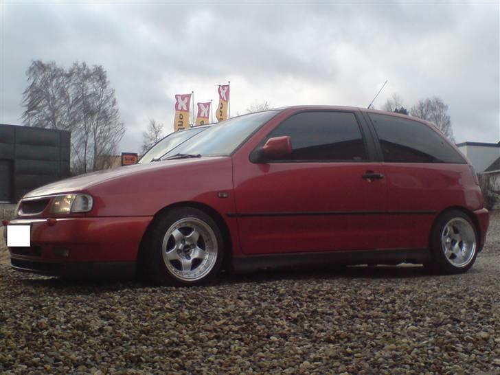 Seat  "solgt" billede 1