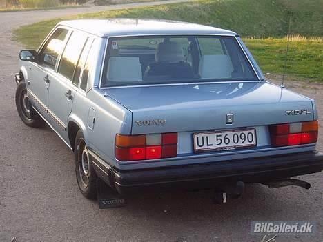 Volvo 740 GL "soldt" billede 3