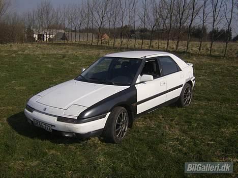Mazda 323f Bg Solgt billede 1