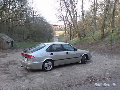 Saab 900 billede 3