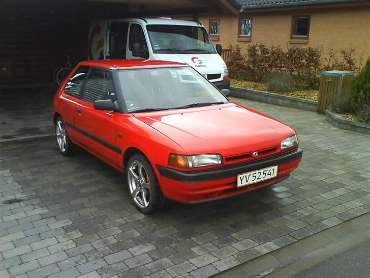 Mazda 323 BG / LX billede 2