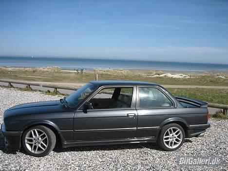 BMW E30 327i M-Technic 1 billede 9