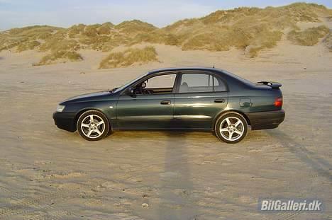 Toyota Carina E *SOLGT* billede 6