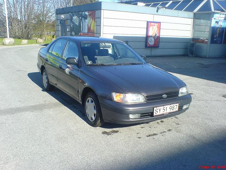 Toyota Carina E Galla 'solgt' billede 1