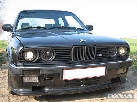 BMW E30 327i M-Technic 1 - De sorte DE lygter!! billede 15
