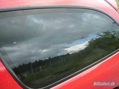 Nissan Almera. SOLGT - 3M solfim. billede 8