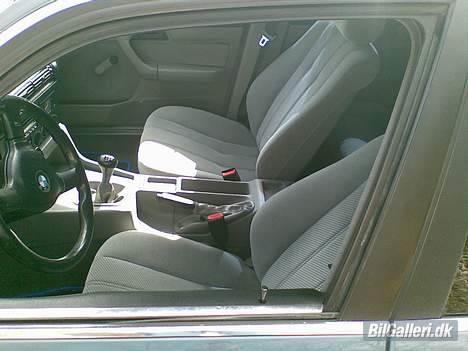 BMW 525i SOLGT billede 6