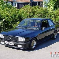 Opel Ascona B *SOLGT*