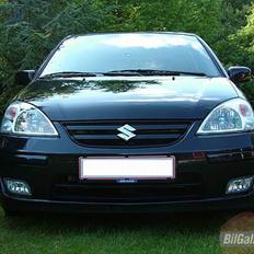 Suzuki Liana