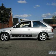 Mazda 323 LX *SOLGT*