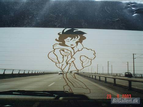 Peugeot 106 XSi     R.I.P. - Hmm miss monroe i bagruden... billede 10