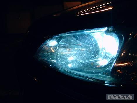 Peugeot 306  - XENON 8000K Det sku et seriøst lys. billede 1