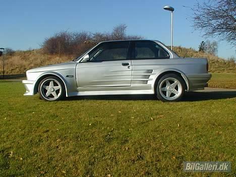 BMW E30 billede 7