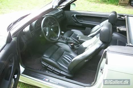 BMW 320 cabriolet *SOLGT* billede 4