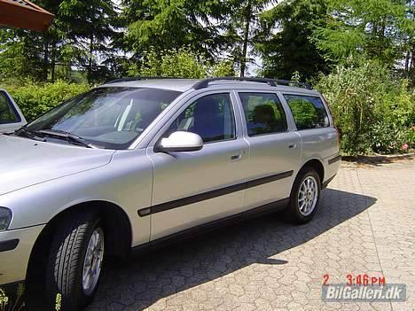 Volvo V70                       billede 1