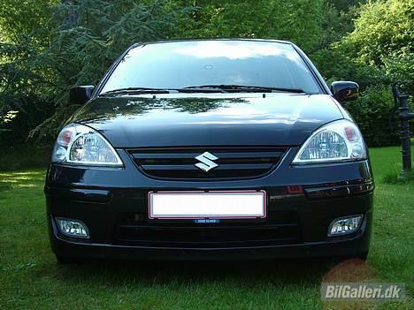 Suzuki Liana billede 1