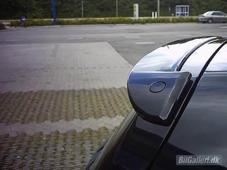 Suzuki Liana - Spoiler med stop lys billede 4