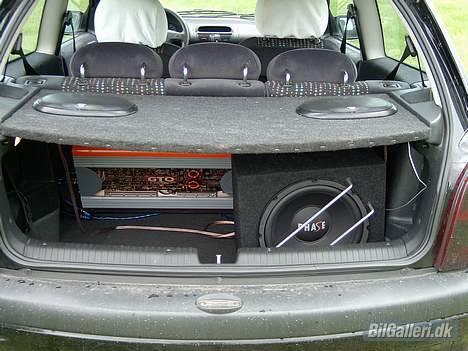 Opel Corsa B billede 2