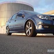 Opel Astra H SOLGT