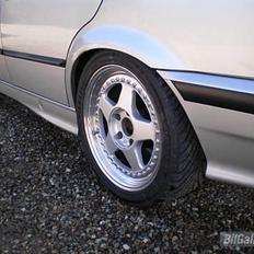 BMW E36 320i
