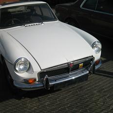 MG B-GT (Solgt)