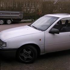 Opel Vectra A *Under ophug* 