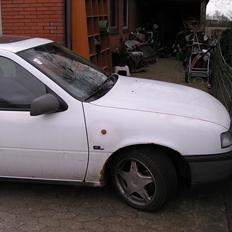 Opel Vectra A *Under ophug* 