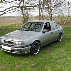 Opel vectra 1.8i (SOLGT)