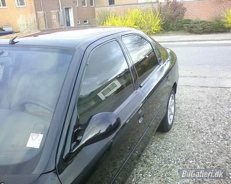 Ford Mondeo  SOLGT billede 5