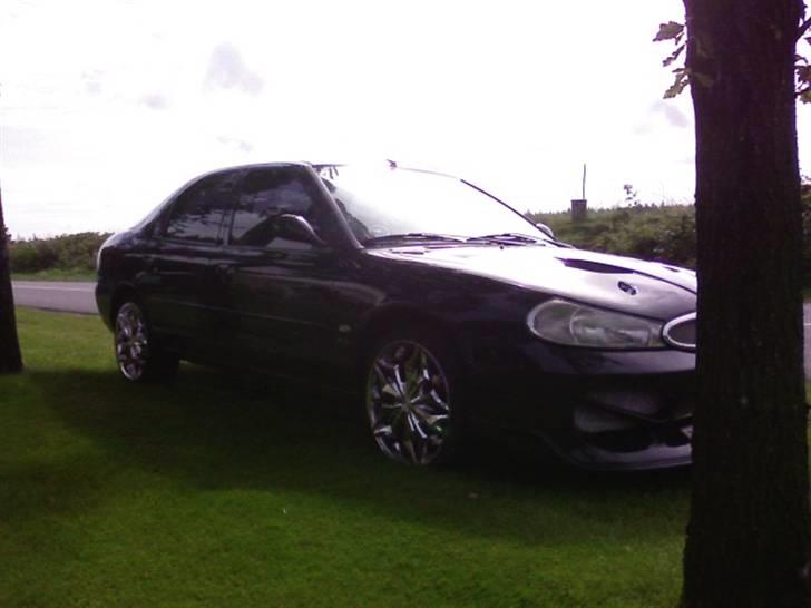 Ford Mondeo  SOLGT billede 9