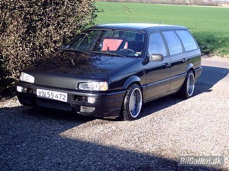 VW Passat Solgt - Mangler de lygter i kofangeren..Nogen der har nogen? billede 1