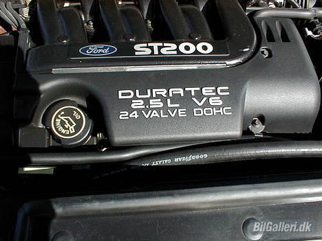 Ford Mondeo ST200 - Sedan billede 11