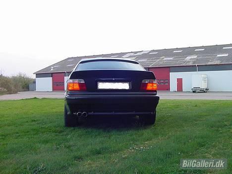 BMW E36 320i billede 4
